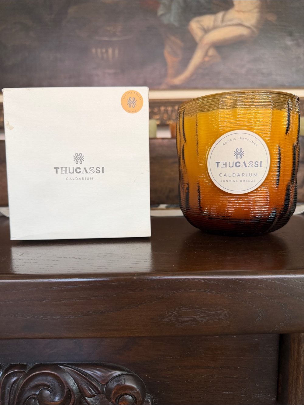 “THUCASSI” Stunning 25.39oz. 2 Wick Candle NIB